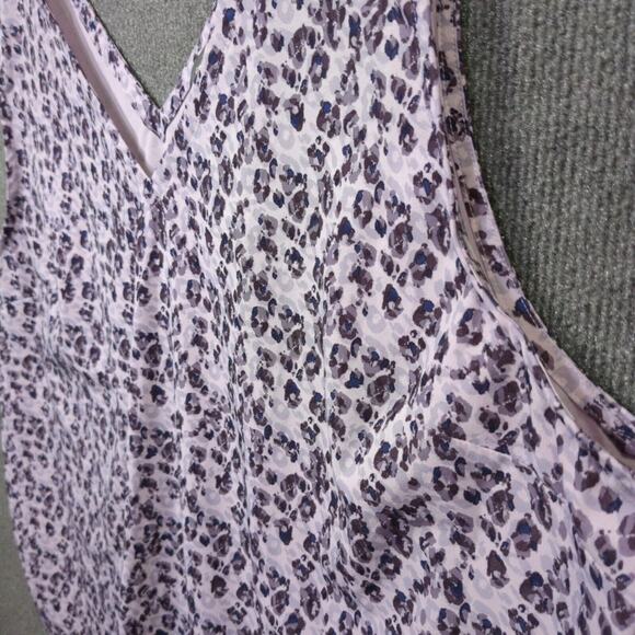 Eddie Bauer Travex Tank Top Women 2XL Stretch Lilac Leopard V Neck Performance - Picture 3 of 10